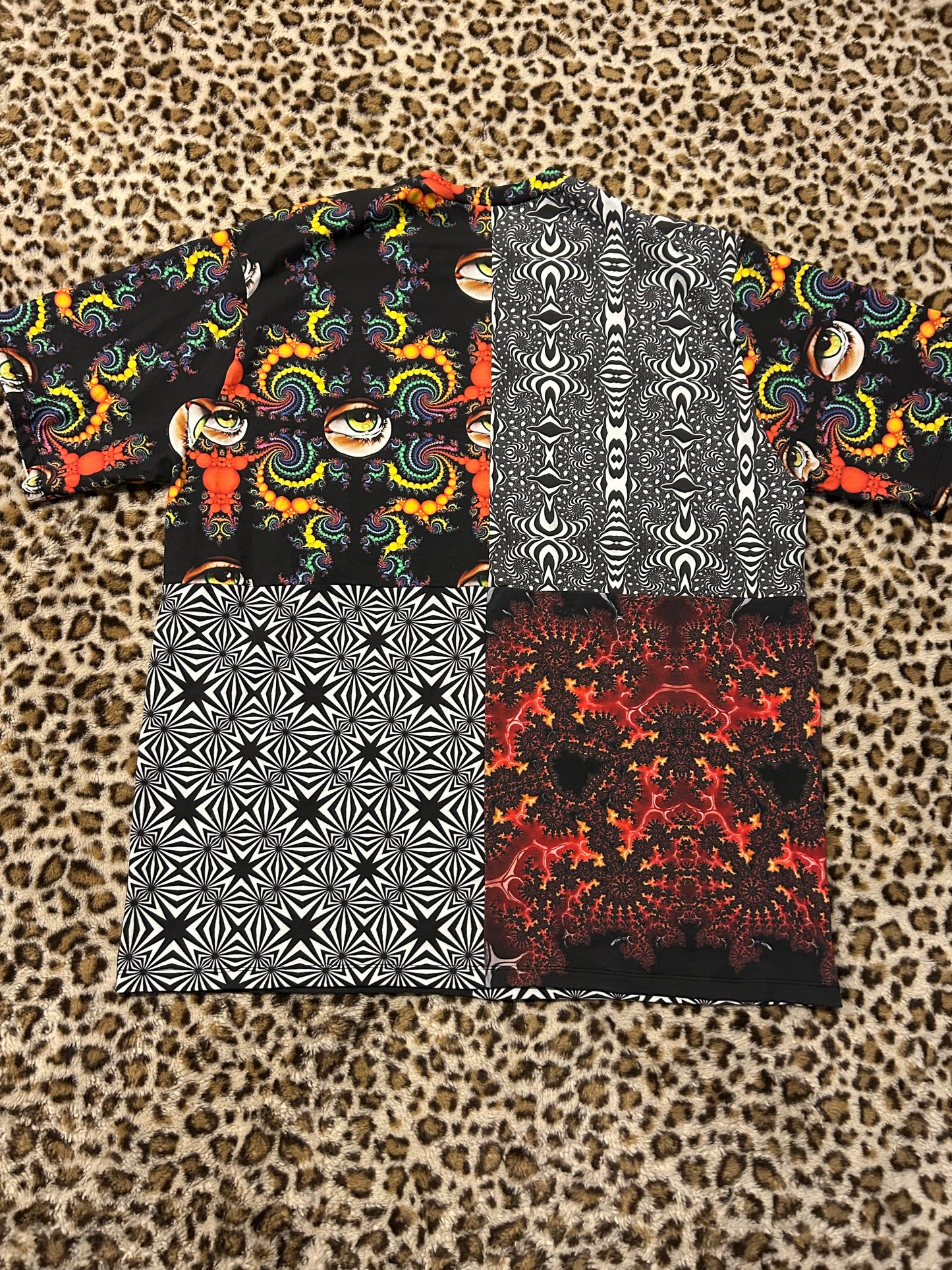 Split Decision T (XL)