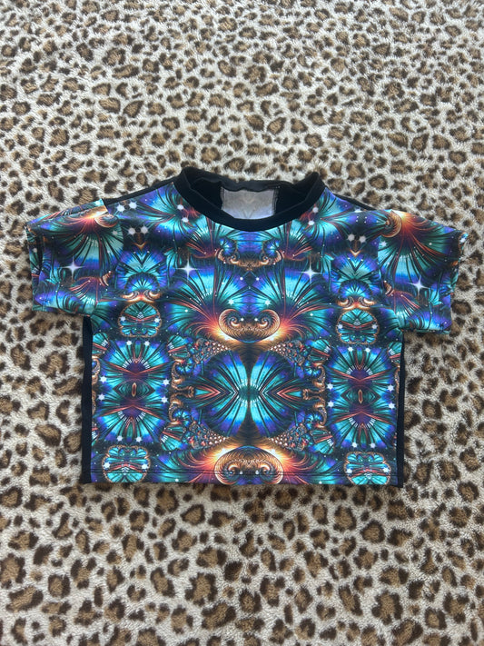 Cropped T
