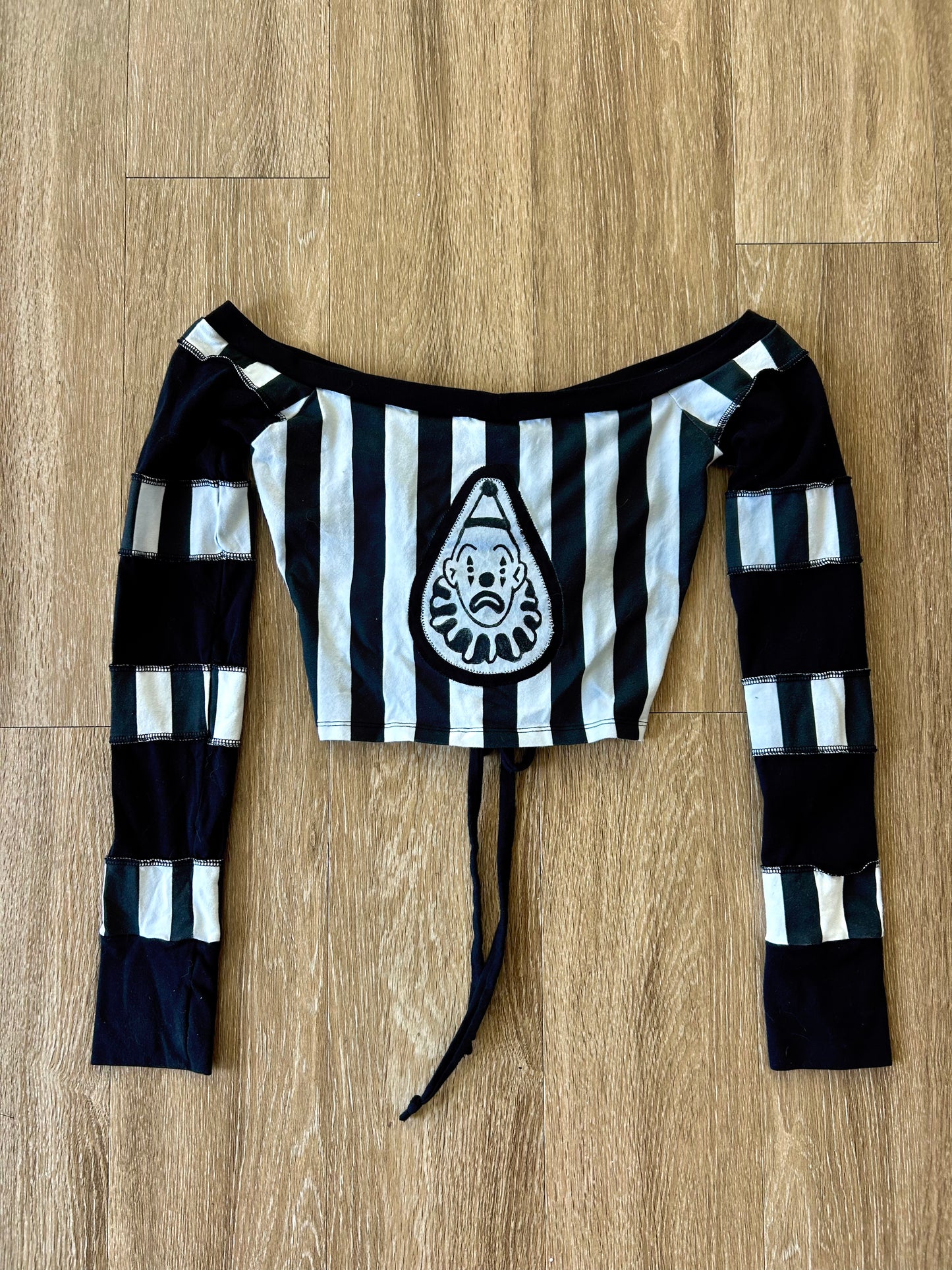 Circus Top (S)