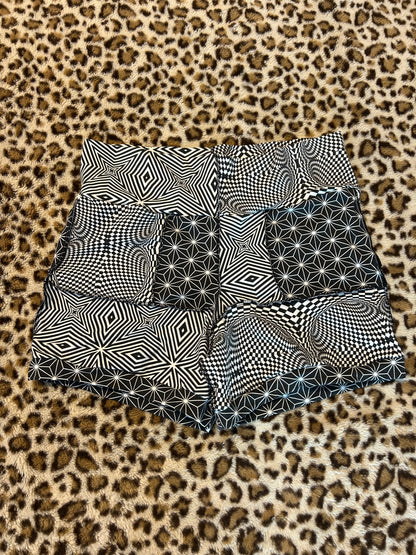 Patchwork Yoga Shorts (L)