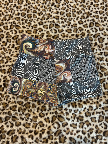 Patchwork Yoga Shorts (M)