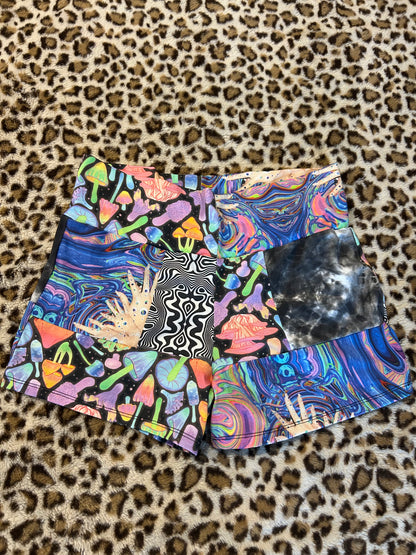 Patchwork Yoga Shorts (L)